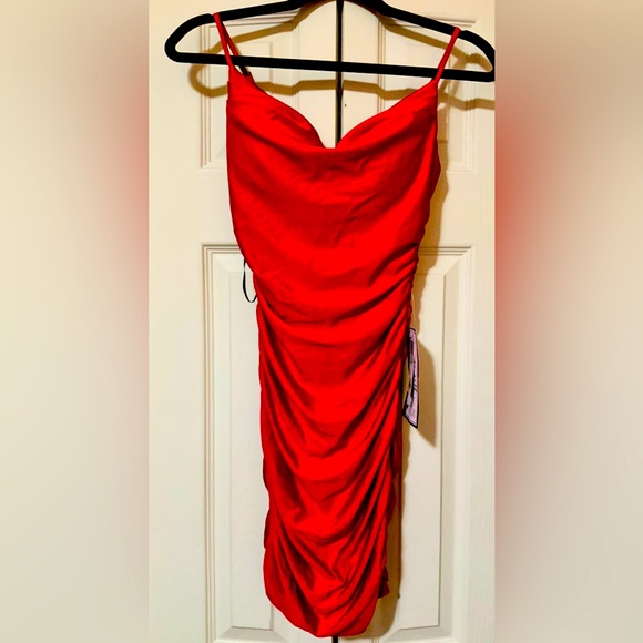 B. Darlin Red Mini Dress - Picture 4 of 7